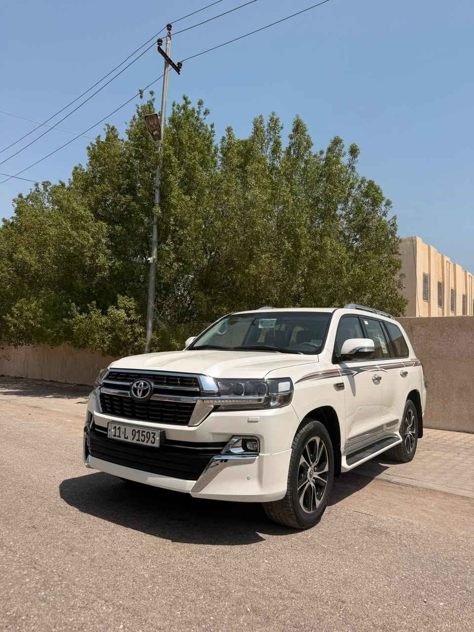 السلام عليكم
لاندكروز GXR GRAND TOURING 
2021
ماشية 34الف حقيقي 
المواصفات:
محرك 6 سلندر 4000
دشبول لكزز
فتحه سلايت
5 كامرات محيطيه 
تشغيل عن بعد
خمس بصمات
ثلاجه 
ثلاث شاشات
كشانه جلد وكهرباء (كشن السايق 3 دكم)
دوسات ليزريه LAND CRUISER
فول تحكم استيرن جهتين
مري جانبيه قابله للطي عند الرجوع
دفع رباعي
انضمة قياده
مانع انزلاق
دبل ماوس 
8 ارباك
صندوق كهرباء شفط جگات
طفايه
زراك لايت 
شاحن لاسلكي
كروز مثبت سرعه
لايت زينون عالي ناصي
لدات امامي خلفي
اشارة لكزز 
حساسات امامي خلفي جانبي
السعر 
المراسلة على الواتساب 
***********
موجودة بلنجف
