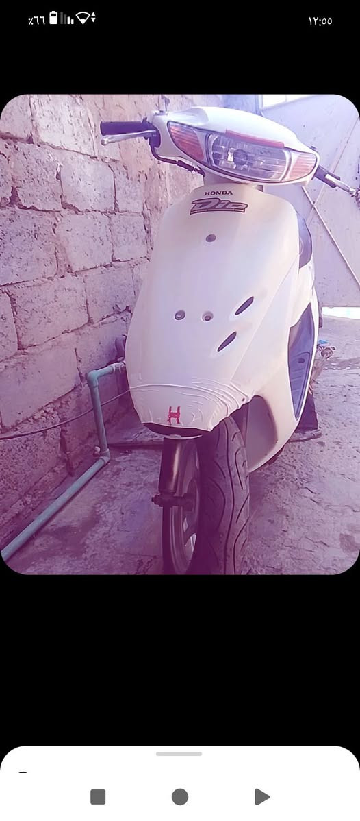 سلام عليكم دراجه هوندا دايو درجة نضيفه مابيهه أئ نقص اشاير يمنه سيره شغالات سلف شغال درجة خير من الله تجي شغل وتروح السعر 350 المكان المحموديه انتصال *********** بي واتساب
