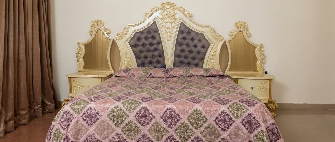 السلام عليكم
غرفة نوم تركية
موديل الاميرات،الغرفة نظيفة مستخدمة قليل
خشبها نوعية ممتازة
سعر الشراء ٣،٧٠٠
سعر البيع ٢،٠٠٠،٠٠٠
والي جاد بالشراء يدلل
***********
