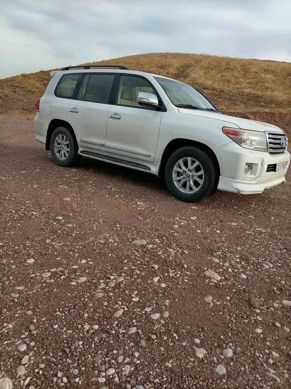 لاندكروزر GXR • ٢٠١٤ • مكينة ٥٧٠٠