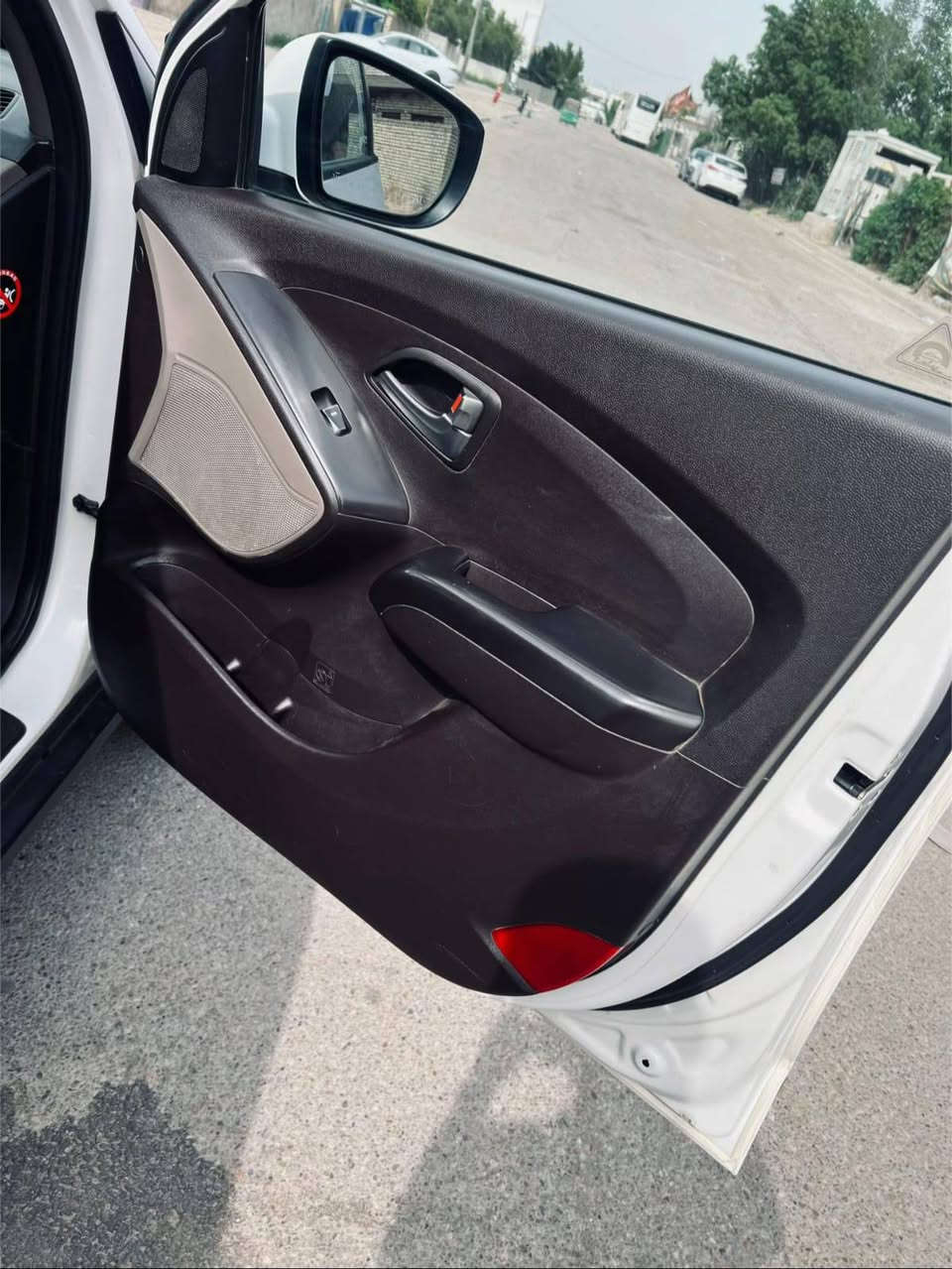توسان • ٢٠١٥ • رقم بغداد