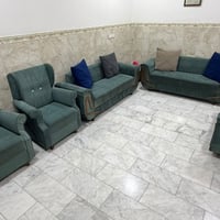 تخم • ١٠ مقاعد • بابل