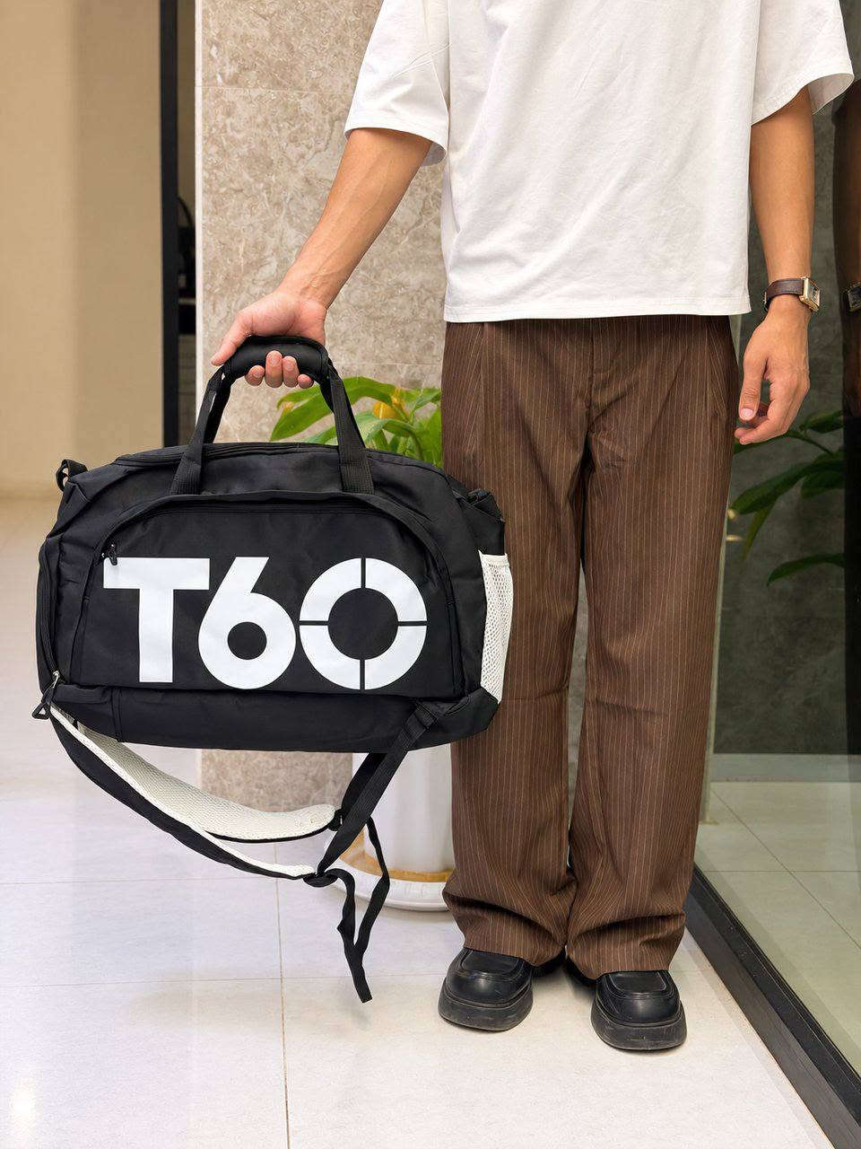 حقيبة T60 متعددة الاستخدام متوفرة بعدة ألوان عصرية 🖤 🩶 🤎 🩷
تتميز بثلاث وضعيات للحمل
بسعــر 15 الف .. واتساب *********** ✉️
