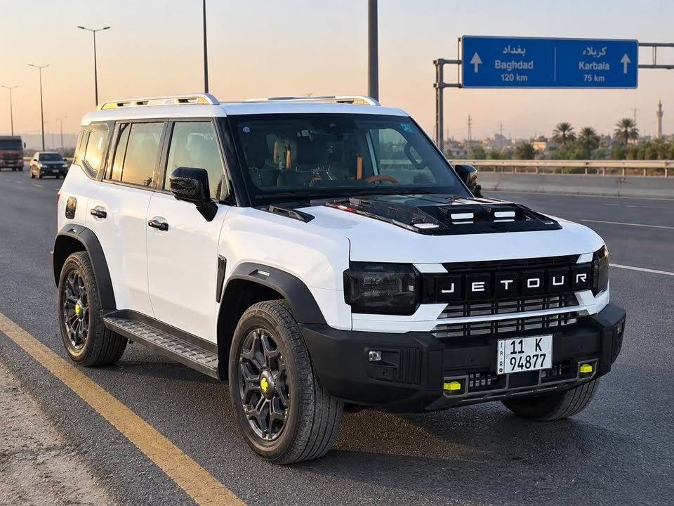 🚗 للبيع
جيتور T2 موديل 2025 
Jetour T2 2025 model

🌍 المدينة –  واسط  – الكوت 

•    المسافة المقطوعة    - 10 الف كلم 
------------------------------------------------------------ 

 

✅ المواصفات :

🚗 جيتور T2 (Jetour T2) موديل 2025
🎨 اللون: ابيض
📍 الممشى: ١٠ ألف كم فقط

🌍 وارد خليجي
⭐  الحالة: ممتازة جداً - بدون اي اضرار  نهائياً
⚙️ محرك 2.0 لتر تيربو
🔩 4 سلندر
🔧 ناقل حركة أوتوماتيك
🛞 دفع رباعي (4WD)
✅ شاشة لمس كبيرة
✅ Apple CarPlay
✅ Android Auto
✅ بلوتوث
✅ كاميرا خلفية
✅ حساسات أمامية
✅ حساسات خلفية
✔️ فتحة سقف بانوراما
✔️ تشغيل بصمة (دخول وتشغيل ذكي)
✔️ شاحن لاسلكي للهاتف
✔️ مثبت سرعة ذكي (Adaptive Cruise Control)
✔️ نظام المحافظة على المسار
✔️ نظام التحذير من النقطة العمياء
✔️ نظام الكبح التلقائي للطوارئ
✔️ كاميرا 360 درجة
✔️ مقاعد جلد فاخرة
✔️ مقاعد كهربائية للسائق والراكب
   داخل زيتوني شاموا

*********** متواجد واتساب
