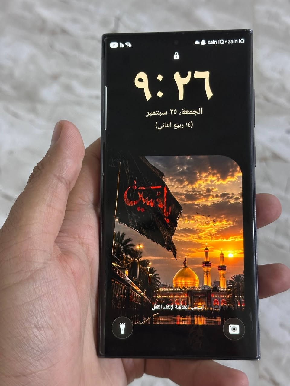 السلام عليكم سامسونج23الترا ذاكرة 256 
شرق اوسط دبل سيمكارت جهاز حلو ونضيف 
للبيع او للمراوس الشراي يتفضل خاص او يتصل ***********
