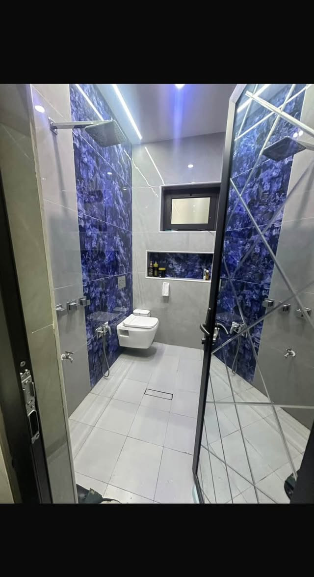 🏠 بيت جديد للإيجار في السيدية
📐 المساحة: 50 متر
🛏️ 3 غرف نوم
🛋️ صالة
🍳 مطبخ
🚿 خدمات

📍 الموقع: السيدية – مربع وصال شوقي
💰 الإيجار: 750 ألف

📞 للاستفسار:
***********
***********

🏢 مكتب الرواد للتطوير العقاري
