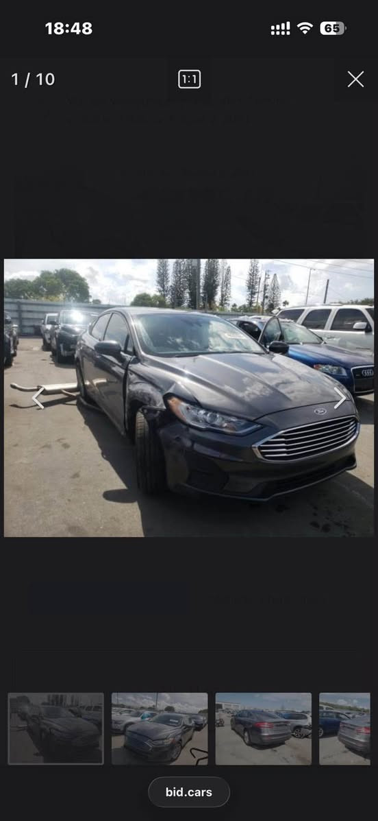 Ford fusion 2020
فۆڕد فیوژن SE مۆدێک ٢٠٢٠ 
٨٠ هەزار مایل ڕۆشتووە
مەکینە ١٥ تۆڕبۆ
بەسمە // دەرگا بەسمە  // سلایت  
سوکان ڤۆلیۆم // تعدید سرعە 
سێ شاشە و شاشە گەورە // کارپلەی و ئەندرۆید پلەی 
ڕاداری پێش و پشت خەتی جادەی 
ئۆتۆ ستۆپ // ئۆتۆ هۆڵد /ئاوێنە ڕادار 
مۆدی سپۆڕت // مۆدی قوڕس 
گێڕ ماوس // برێک ئۆتۆ 
گوشین کارەبای // گوشین جلد 

وێنەی عادیسەکەی هەیە تەنها دوو چاملغی سبوغە بێ ناو گرتن بەس ئەیرباگی شانی تەقیوە 

هەزە و سەنەوی نوێیە تا ٢٠٢٧
تەحویل و غرامە بەشەرت 
سەیارەکە لە هەولێرە 
بۆ زانیاری زیاتر پەیوەندی بکەن 
*********** أربيل, العراق
