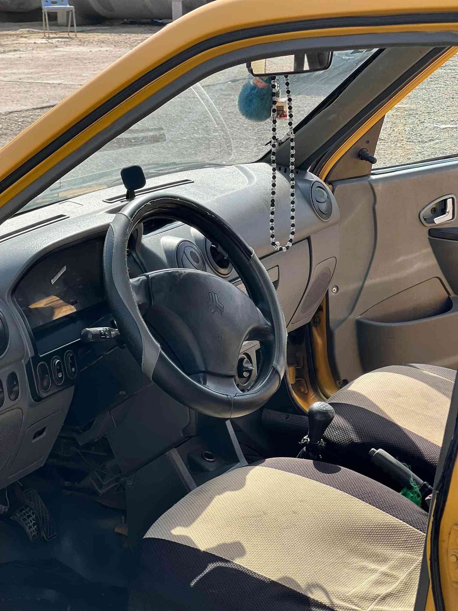 سلام عليكم سايبا موديل ١٤
گير ومكينة مكفولات 
رقم بغداد بأسمي تحويل ثاني يوم 
ما بيه أي نواقص 
بيع أو مراوس كيا سيفيا 
***********
