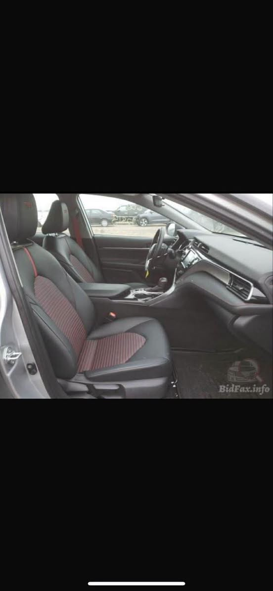 تويوتا كامري TRD V6 موديل 2020

محرك 3.5 لتر V6
قوة 301 حصان
ناقل حركة أوتوماتيك 8 سرعات
فئة TRD الرياضية
ويلات 19 إنج رياضية TRD
تصميم خارجي رياضي مميز
داخلية بتفاصيل وطابع TRD
مثبت سرعة
تحكمات
رادارات

الحادث:
الدعامية الأمامية وشوية من البنيد
بدون إيرباك
الإيرباكات موجودة
صور الحادث متوفرة

رقم سليمانية باسمي

الموقع: ديالى
واتساب: ***********
رقم التواصل: ***********

نص مكتوب في الصور:
- BidFax.info