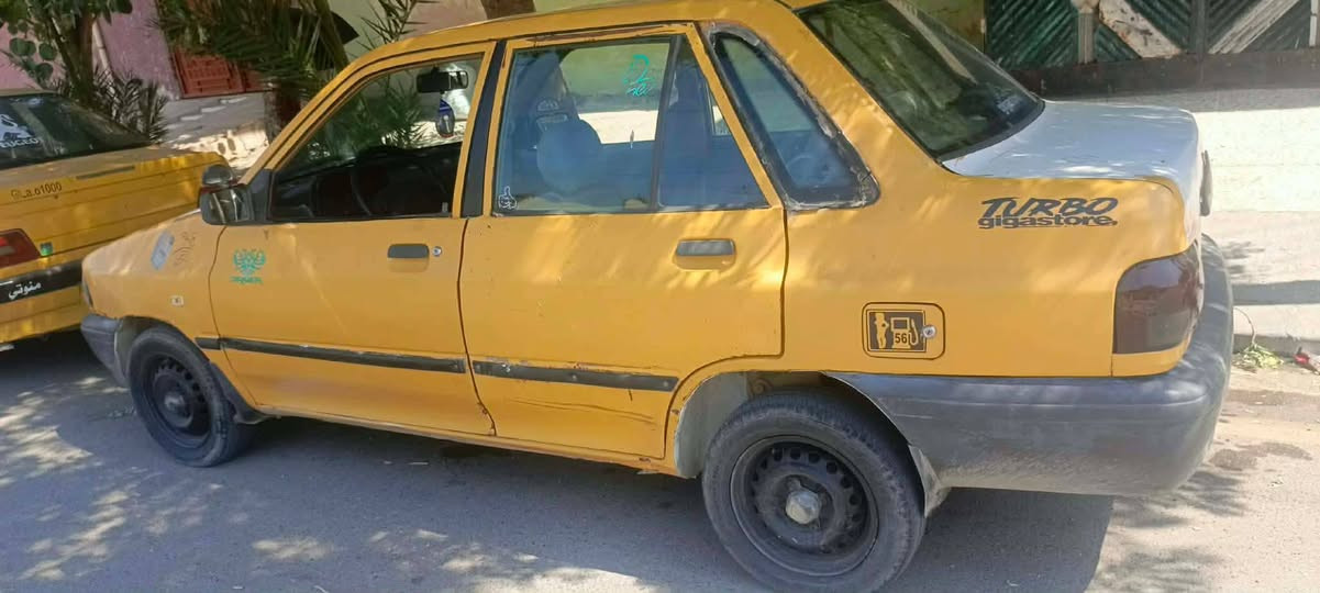 سايبه مديل ٢٠٠٩ سنويه مشروع وطني صار شهر من سقطت محرك وكير شرط شواصي شرط ستيرن بور وايرمنيه كلها شغاله شرط وكاله وتحويل عليها هيئه ٢٩٠ الف عل مشتري ولباقي كدام العين السعر ١٨ ورقه مكاني حي القاهره ***********

