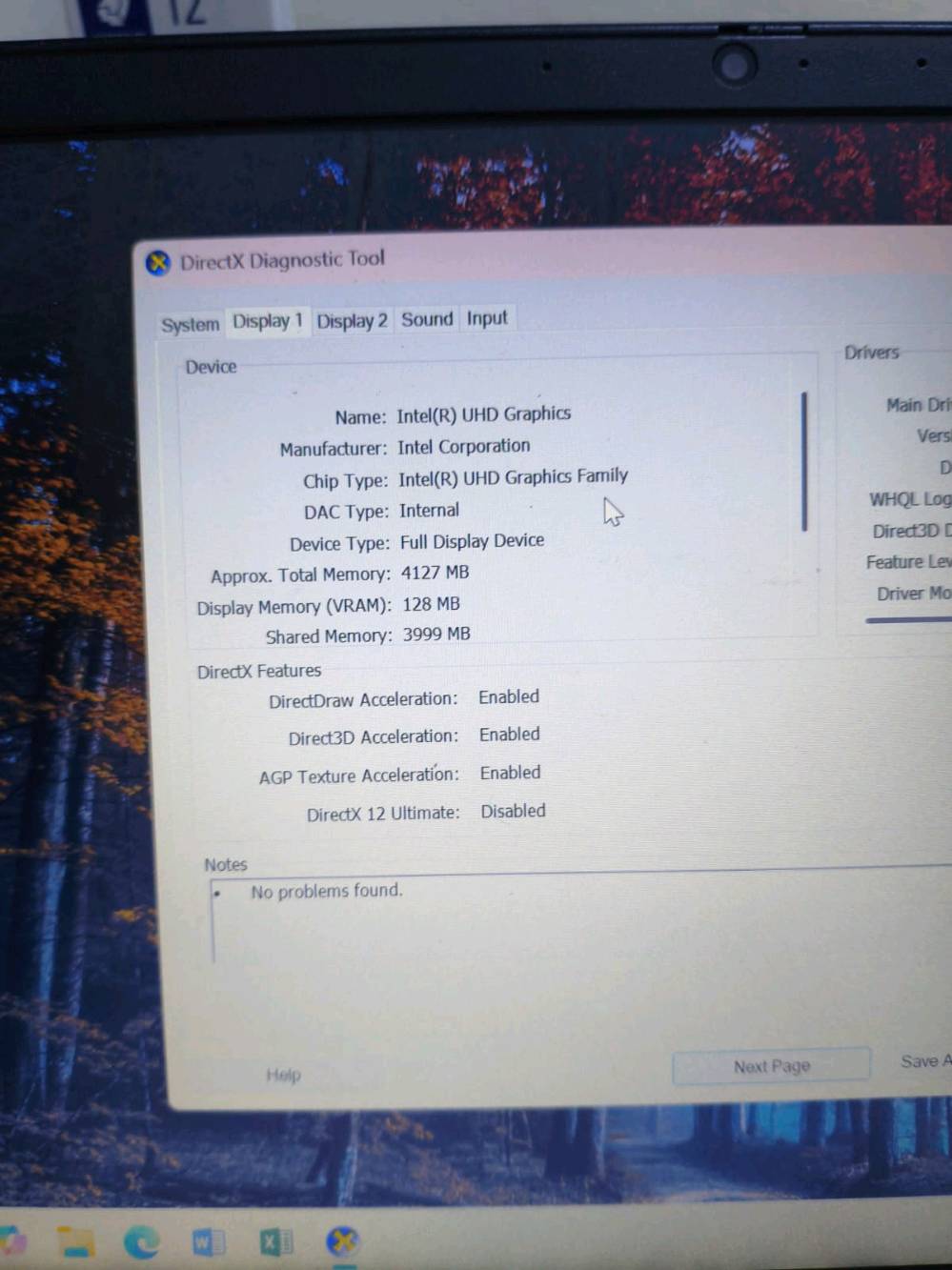 السلام عليكم 
لاب توب Lenovo للبيع مواصفات لأب توب موجودة كلها بعدها جديدة و نضيفه 
راديها ب325 و بيها مجال 
مكاني بغداد 
موجود على الواتساب 
***********