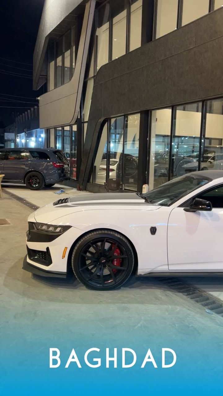 🚗 فورد موستنك GT Premium 2024
سيارة فول فول موصفات اعلى شي دبل فج خلفي🔥

رقم بغداد مميز تحويل بنفس اليوم 

سعر 265 وبيها مجال 🔥

✅ محرك V8 سعة 5.0 لتر بقوة 486 حصان
✅ قير أوتوماتيك 10 سرعات
✅ دفع خلفي (RWD)
✅ شاشة عدادات رقمية 12.4 إنج
✅ شاشة وسطية 13.2 إنج مع Apple CarPlay وAndroid Auto
✅ نظام صوت B&O الفاخر
✅اكتف كزوز بلادي 
✅شاشة ديتجال ورادار امامي خلفي 
✅ مقاعد جلد كهربائية مع تدفئة وتهوية
✅ إضاءة داخلية محيطية متعددة الألوان
✅ تشغيل بصمة ودخول ذكي
✅ كاميرا خلفية وحساسات اصطفاف
✅ مثبت سرعة ونظام المحافظة على المسار
✅ مراقبة النقطة العمياء والتنبيه من الاصطدام
✅ جنوط رياضية قياس20 إنج
عليها اضافات كزوز تزويد وشوت تزويد وبرمجة 
وتفريغ وويل تزويد 

حادث امريكا خشم البنيد صبغ  ودعامية 
وبالعراق صار بيها جملغ امامي بارد وخلفي بارد وتبديل باب نفس الون بدون اي صبغ 
السيارة جهازة ومناقصها ايشي 
مكاني بغداد 

اللون: أبيض
الممشى: 17 ألف كم

للاستفسار***********  التواصل على الخاص
