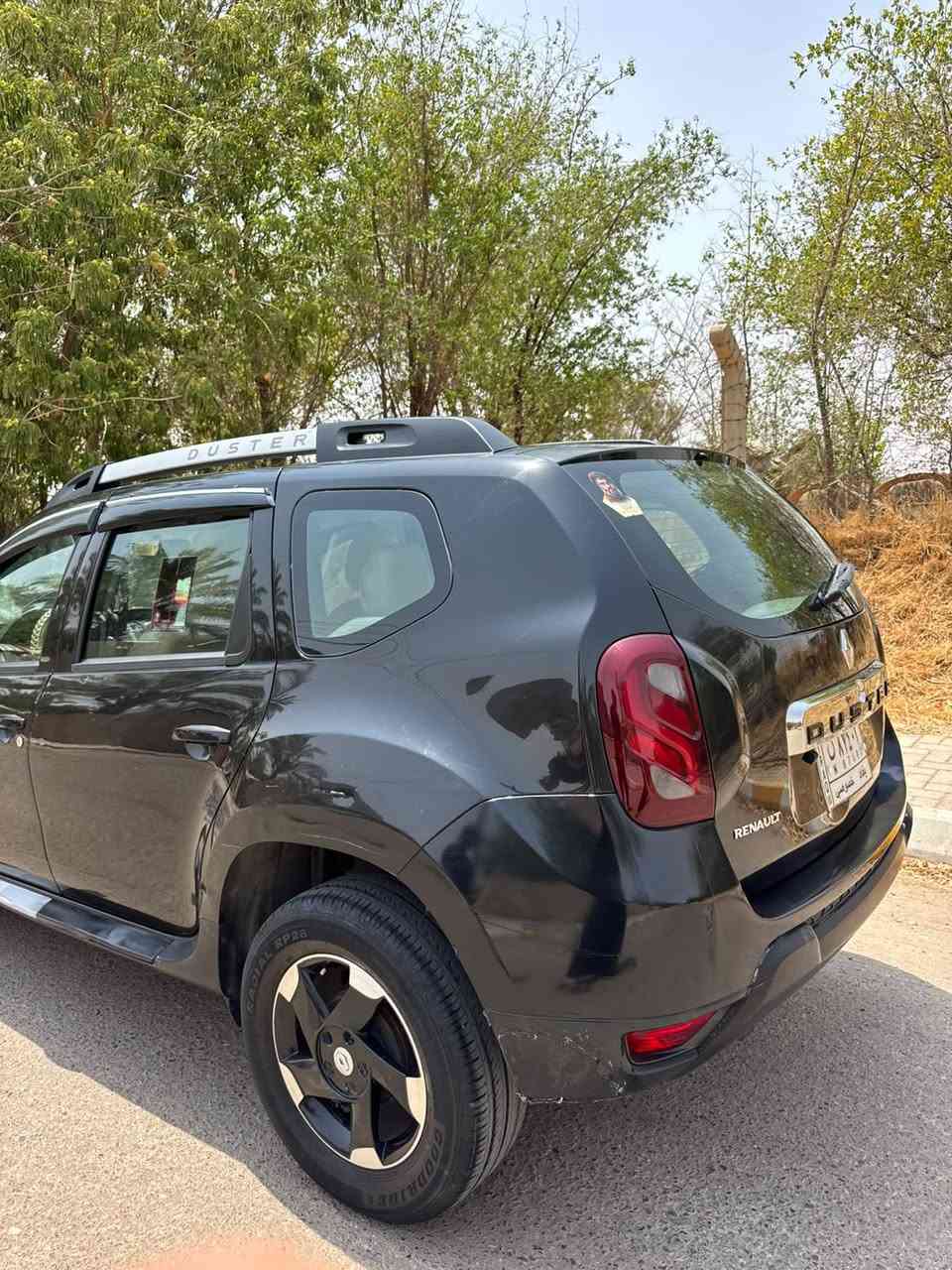السلام عليكم
رينو داستر 2018
رقم بغداد حره تحويل مباشر
مكفوله من الصبغ والتبديل بيها بارد بالباب الخلفي
 وكير ومكنيه ممفتوحات
تبريد ثلج
جاهزه وجديده مابيها نقص
السعر 68 وبيهه مجال 
عنوان تكريت
  للاستفسار ***********
