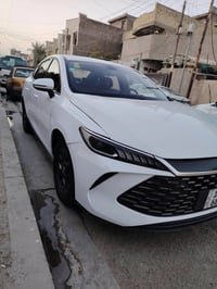 حادث سطحي • بدون ايرباك • ماشية ٣٢٠٠٠