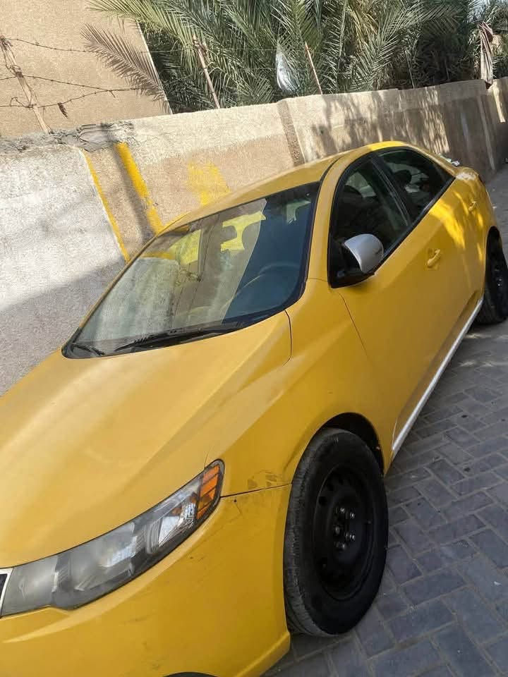 فورتي ١٢
مكينة المرغوبة دوش ٢٠٠٠

سنوية مجددها قبل شهر يعني ممتعب بيها 

الرقم بغداد ' مشروع وطني إنكليزي 

اشاير بالمري 

باتري جديد 

تايرات جدد

تحكم استيرن

مانق انزلاق 

بصمات ثنين 

سيارة مسويلها ادامه قبل فترة من قوايش  .  فيش ، قبق ولفات. ادامه من كلشي جديد السيارة على ايدي  محافظ عليها 

كل سبوعين محسن افولها 

سيارة كل الف ونص ابدل دهنها فوك ما تتصور محافظ عليها 

ماشية ٩٩ 

وسيارة صح تكسي بس استخدام بيتي ما متعوبة تجي تكلب ول اي واحد يعجبك تاخذها اخذها 

سيارة بس صبغتها شويه تعبانه  يعجبك تصبغها  او يعجبك 

تاخذها بوجهك تطلع تشتغل بيها 

رقم الهاتف *********** 

العنوان بغداد مدينة الصدر 

السعر ٨٣ وبيها مجال قليل للطيبين
