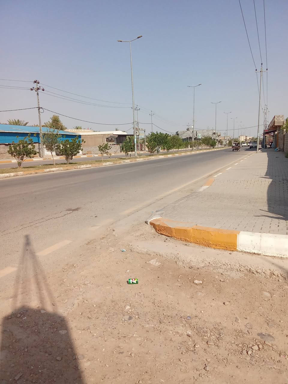 للبيع ارض تجاري تجاري سكني مساحته 1500 في الزبيديه مدخل الزبيديه من الجسر قرب ملعب وحسينيه مجاور بيت مزهر الفراس مقابل سيد مضفر خدمات كامله موقع مميز وسعر مناسب بل نسبه لموقعهه 
موبايل ***********
