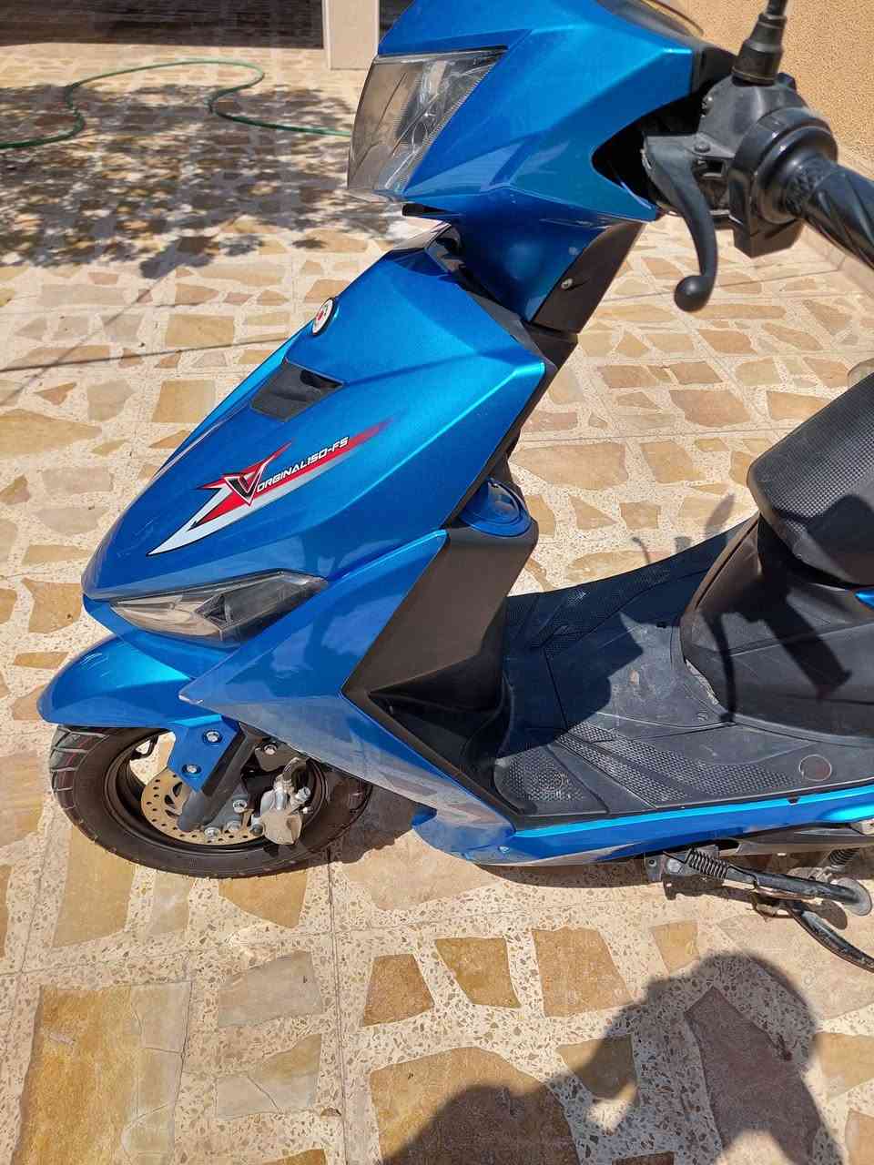 ♦️دراجة FS  للبيع
♦️دراجة موديل 2025 ♦️سويج عدد 2♦️بصمة عدد 2♦️
♦️محرك  150cc
♦️كهربائيات كلها شغالة
♦️نكرة دراجة نظافة كدامكم الصور تحكم 
♦️المكان ديالى المقدادية
♦️السعر  450 الف وبي مجال بسيط

رقم الهاتف 
♦️♦️♦️♦️***********♦️♦️♦️♦️
