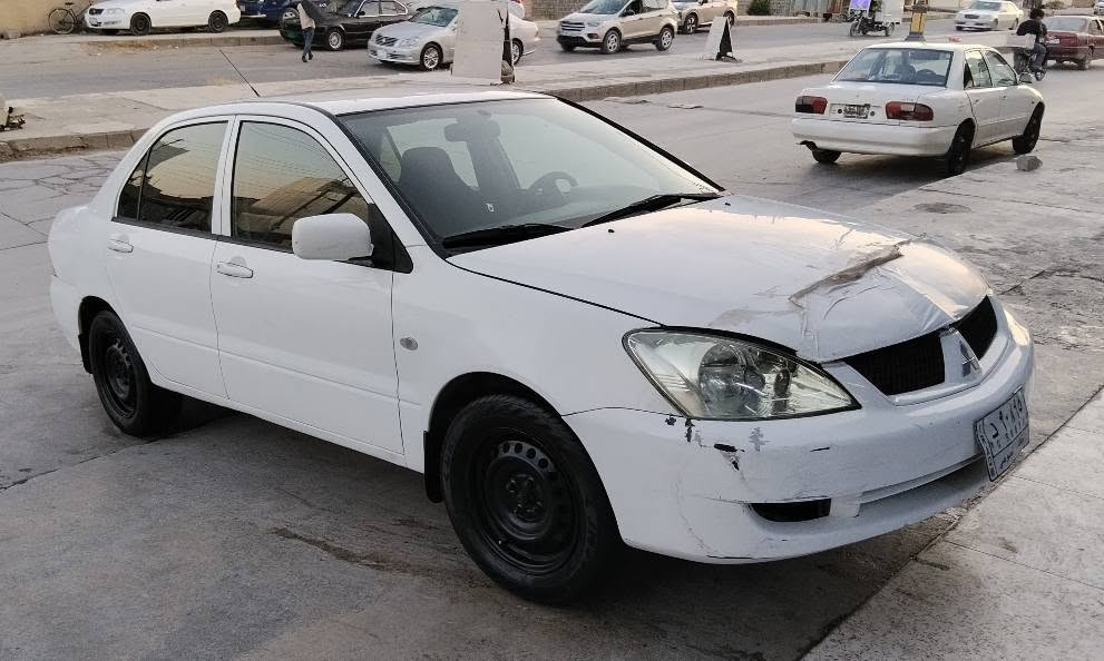 لانسەر 2011 مەکینە گەورە گێڕ توماتیک ڕەقەم جنوب بەشەرتی ئەوەلیاتو حاسیبە
چوار جام کارەبای  تەبرید لەسەر سویچ ئاوێنەکارەبای
گێڕو مەکینەو تونوتۆڵی دەحامی بۆ دەحامی بەشەرت
دووتایەی پێشەوەی لۆکن
پێش و پشتی تازە داگیراوە
شوێن سلێمانی 
بۆزانیاری زیاتر 
***********
*********** شربازهير, السليمانية
