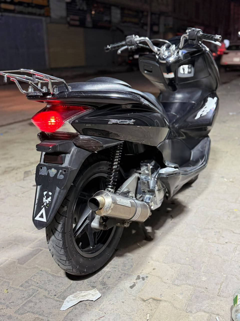 سلام عليكم....
دراجة (PSX)...(جيل الاول)  
🛵للبيع  ماشيه 28 الف الفحقيقي ممتعوبه
دراجة شلعه معدل كهربائيات كلهه شغاله 
دراجة جديده  بلادية
أي نقص مابيهة دراجه مكفوله كفاله عامه بشرط علفحص اذا برغي مفتوح ترجع دراجة مال جناي 
جيب فيتر وتعال افحص مستعجل على بيعتهه السعر مليون و350
العنوان بغداد  الكرخ  الاستفسار الاتصال على الرقم 📞***********
