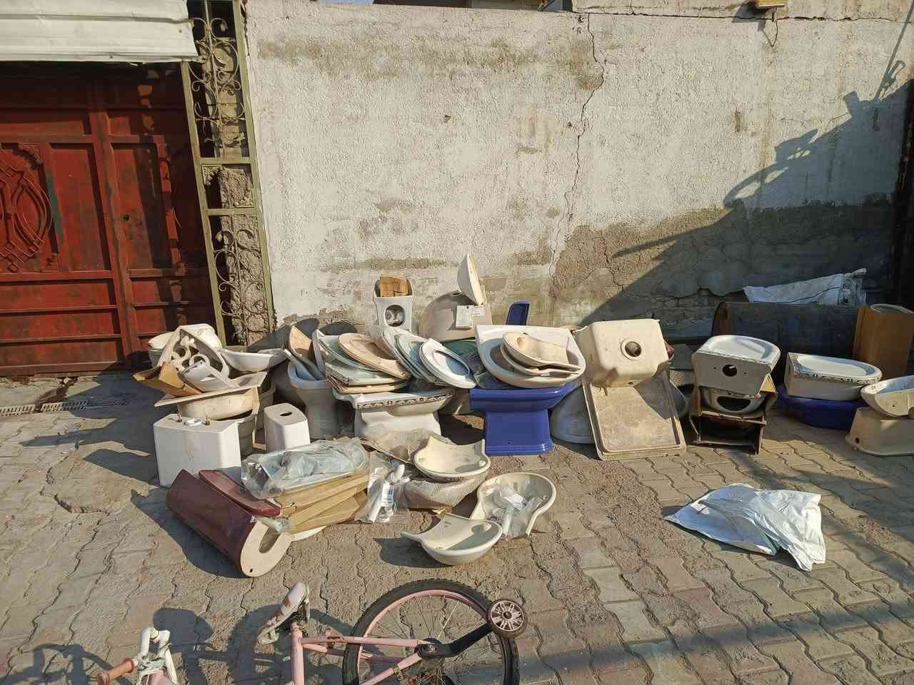مغاسل. وغربيات..وسنكات..وقباقه غربيات..سعر القطعه 5000الف***********
