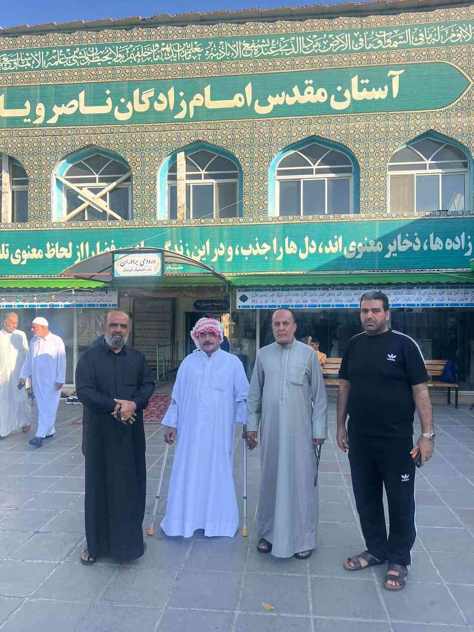 بسمه تعالى 
بعد ان من الله علينا بزياره الامام الثامن الضامن والسيده معصومه عليهم السلام 
نعلن وعلى بركه الله
استلام الجوازات لرحله ايران يشمل البرنامج 
نقل باصات vip 
3 ليالي في قم 
مزارات قم 
نيشابور قدم الامام الرضا 
4 ليالي في مشهد 
ثلاث وجبات طعام في مشهد 
مزارات مشهد 
جوله سياحيه ترفهيه في مشهد 
شرح مفصل عن جميع المزارات
فنادق قريبه من الحرم 
***********
***********
