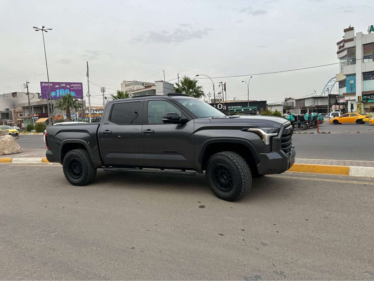 بيع او مراوس 
تندرا كروماكس لمتدد هايبرد باب طويل بدي قصير 
موديل;;2024
رقم بغداد بأسمي 
مواصفات لمتدد
كشنات تدفئة وتبريد
عداد المسافة؛؛22 الف مايل
كامرات360
بجم كبس
محرك 6سلندر تون تيربو2 هايبرد
تحكم كشن كهربائيات 
ايرباكات سليمة ما طاكات
سقف بانوراما
طخم تاير جديد
كشنات جلد
تحكمات  دفع رباعي 
كيج دجتل
وارد;; امريكي
الضرر:- جامرلغ خلفي جهة السائق و باب البدي محترق و  بلادي امبدله اثر حريق بصف السيارة 
الموقع::كركوك
للاستفسار:*********** 

واتساب او اتصال كركوك, العراق
