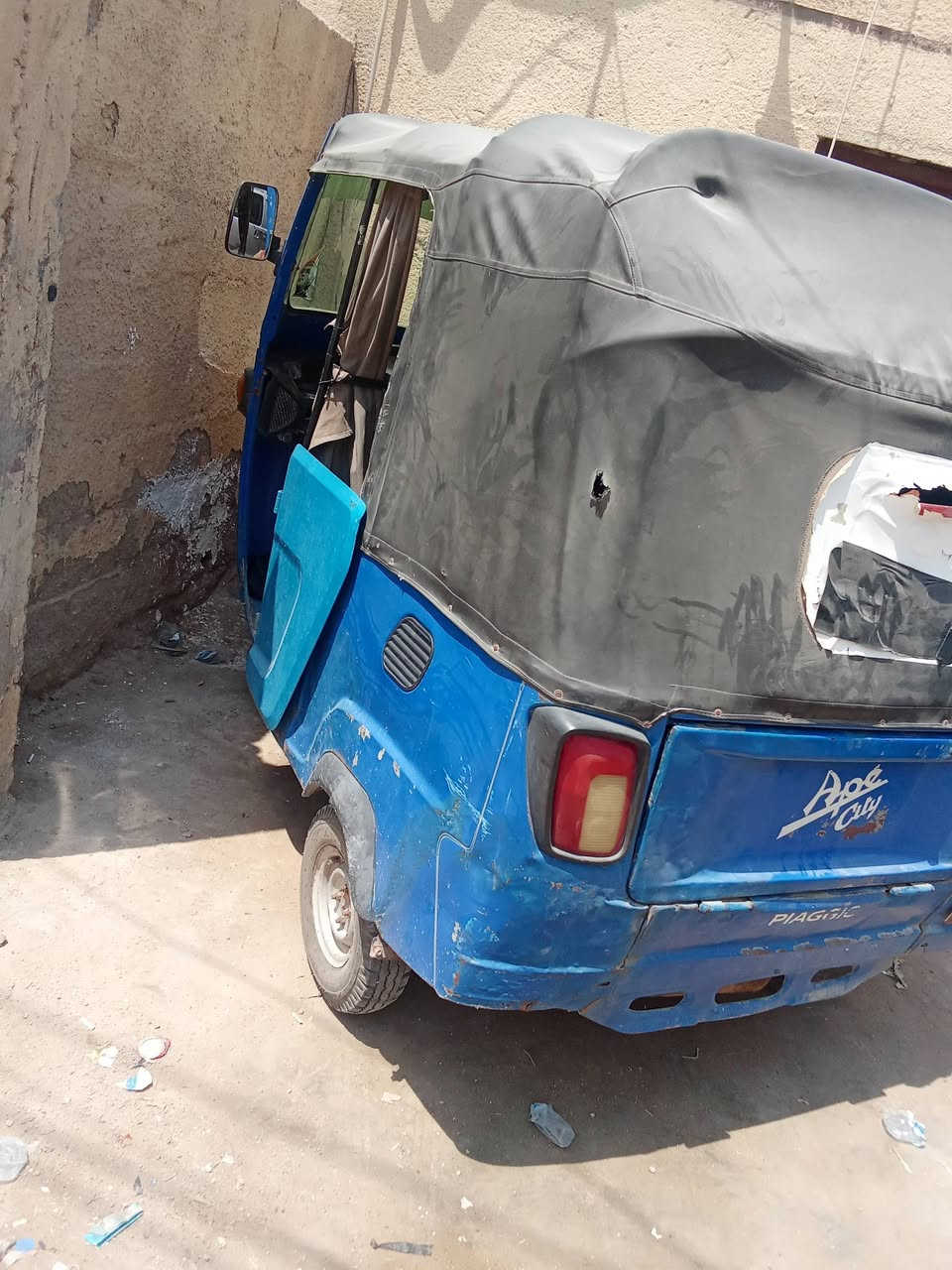 يالله تكتك بياجو موديل 19 محوره مكينه تي في اس مكينه صار شهر من شديته بعدهي اول تبديله اروق اصولي تخم تاير بدون ضربه وخياس ماكو سعره 3ملاين وبيه مجال بسيط العنوان بصره التنومه جوه جسر الإيطالي للتواصل ***********
