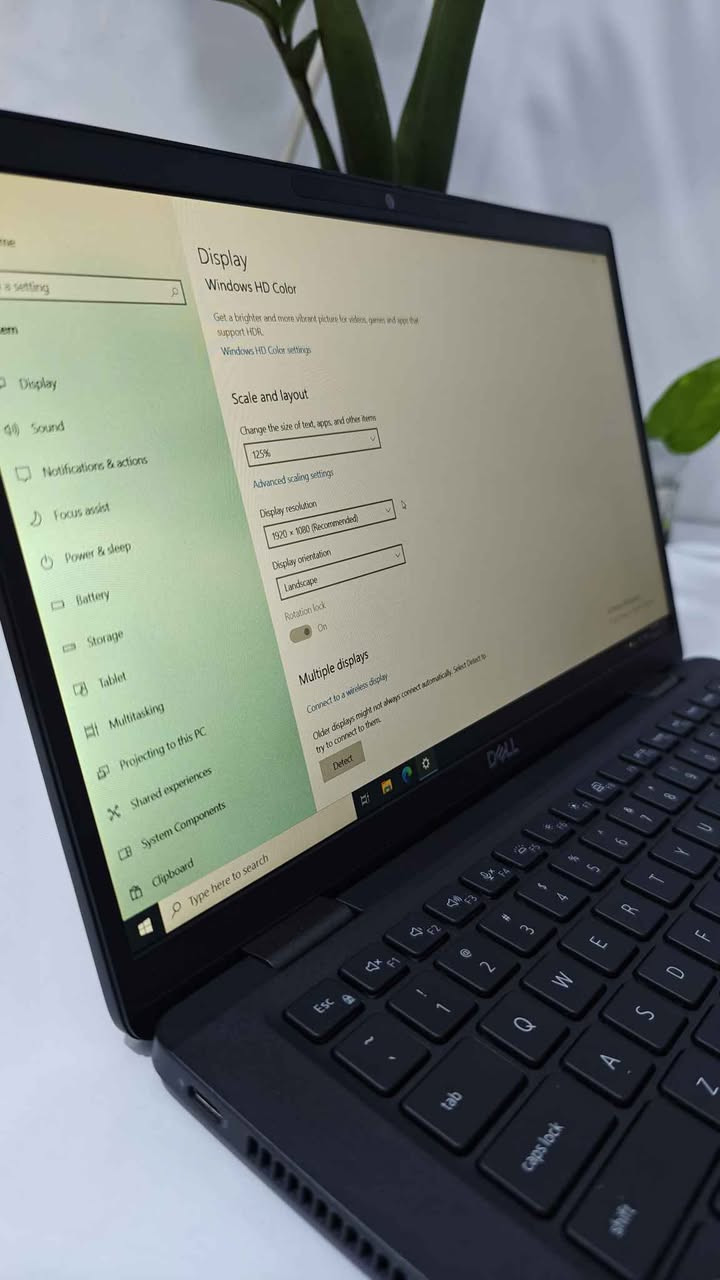 Dell Latitude 7320

* المعالج: Intel Core i7-1185G7 (الجيل الحادي عشر) .
* الذاكرة (RAM): 32GB  DDR4.
* التخزين: 256GB NVMe SSD .
* الشاشة: 13.3 بوصة بدقة FHD، ألوان رائعة ومريحة للعين أثناء العمل الطويل.
* صحة البطارية: 100٪ جديدة.
* بصمة وجه Face-ID

🔍 الحالة: مستخدم بدون بوكس
📞 للتواصل : ***********
💰 السعر: 600،000 بدون شاحن

https://t.me/epic_store2 بغداد, العراق

نص مكتوب في الصور:
- Display Windows HD Color Get a brighter and more vibrant picture for videos, games and apps that support HDR. Windows HD Color settings Scale and layout Change the size of text, apps, and other items 125% Advanced scaling settings Display resolution 1920 x 1080 (Recommended) Display orientation Landscape Rotation lock On Multiple displays Connect to a wireless display Older displays might not always connect automatically. Select Detect to try to connect to them. Detect Type here to search Display Sound Notifications & actions Focus assist Power & sleep Battery Storage Tablet Multitasking Projecting to this PC Shared experiences System Components Clipboard
- File C:/Users/Dell/battery-report.html Battery report COMPUTER NAME DESKTOP-9HEKOJI SYSTEM PRODUCT NAME Dell Inc. Latitude 7320 BIOS 1.51.0 05/26/2026 OS BUILD 19041.1.amd64fre.vb_release. 191206-1406 PLATFORM ROLE Mobile CONNECTED STANDBY Supported REPORT TIME 2026-09-11 22:09:40 Installed batteries Information about each currently installed battery NAME BATTERY 1 DELL TN2GYIB MANUFACTURER SMP SERIAL NUMBER 65108 CHEMISTRY LION DESIGN CAPACITY 54,006 mWh FULL CHARGE CAPACITY 54,006 mWh CYCLE COUNT