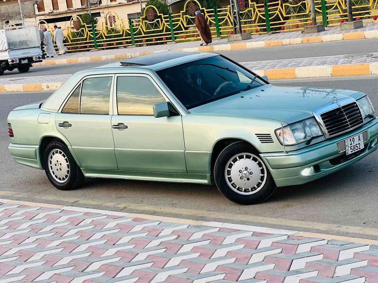 للبيع فقط دب 🐻 موديل 91 رقم كربلاء دولي بسمي تحويل ثاني يوم
مكينه بلاد 300 عنكبوت 🕷️ 
السياره نظيفه جدا بية صبغ عام جماليه سياره مكفول
مكينه وكير جدد 
حداديه امامي وخلفي جديده 
تخم تاير جديد 
تبريد شغال ثلج
كشنات كهرباء
دركة صاج 
جام 4 كهرباء 
تجاوي خلفية كهرباء
مرايه جانبيه كهرباء 
سنتر لوك عل السويج بلاد
مراوح كهربائية أنسى الحماوه 
ادامة كامله فلاتر عنكبوت نوزلات فيت بم كله جديد
مكفوله من الخياس والتبديل
قواعد دبل وبرانكيت شركة
السعر 90$ وبيها مجال بسيط جدا 
مكاني الناصريه قضاء الفجر 

***********
