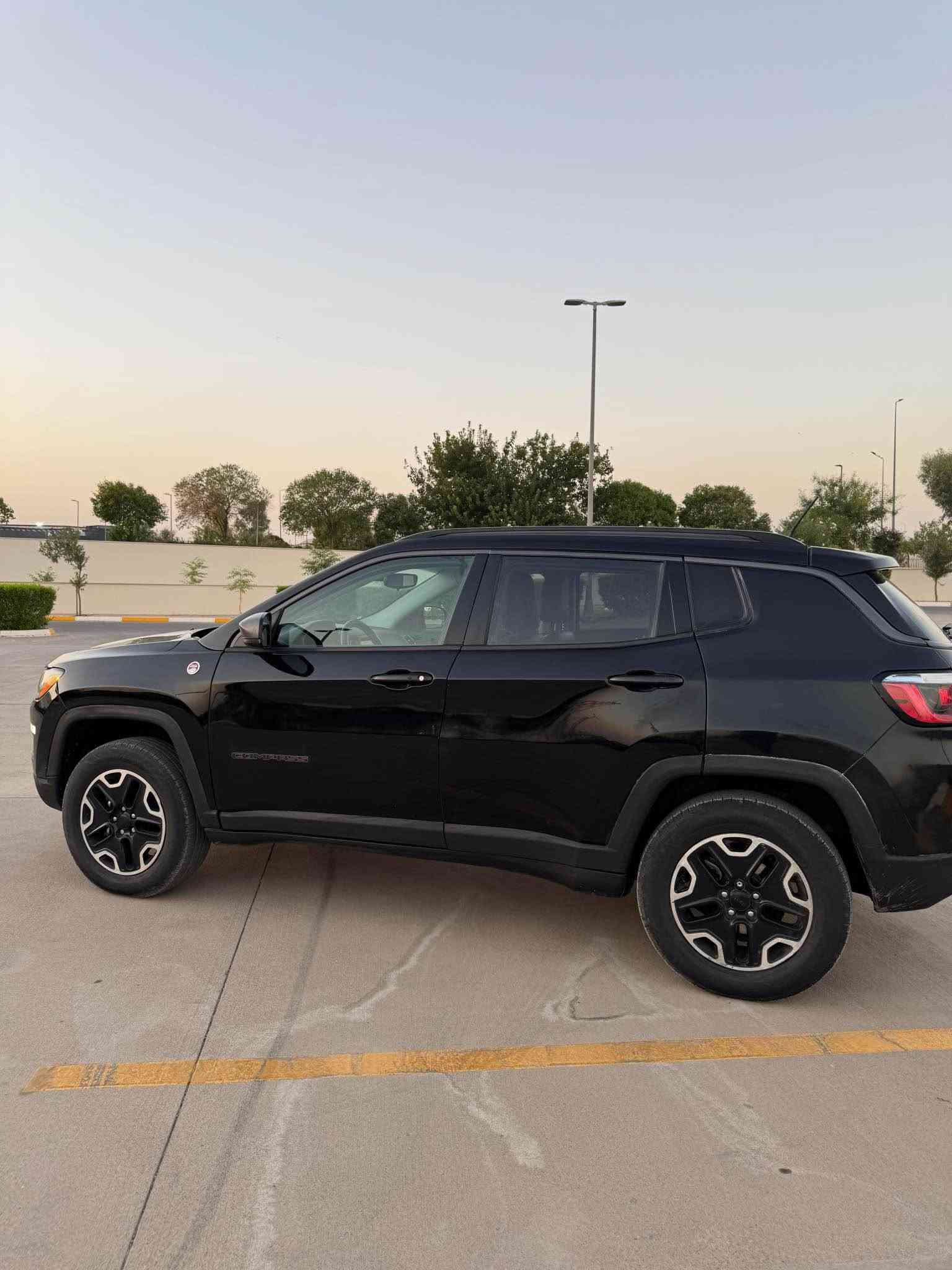 جيب كؤمپاس 2019 فولي بئ سلايت يه ك پارجه ي هه يه هه موو جياني به شرت جه مپه ك ي پيشي هه يه نرخ 116$ ژم *********** أربيل, العراق
