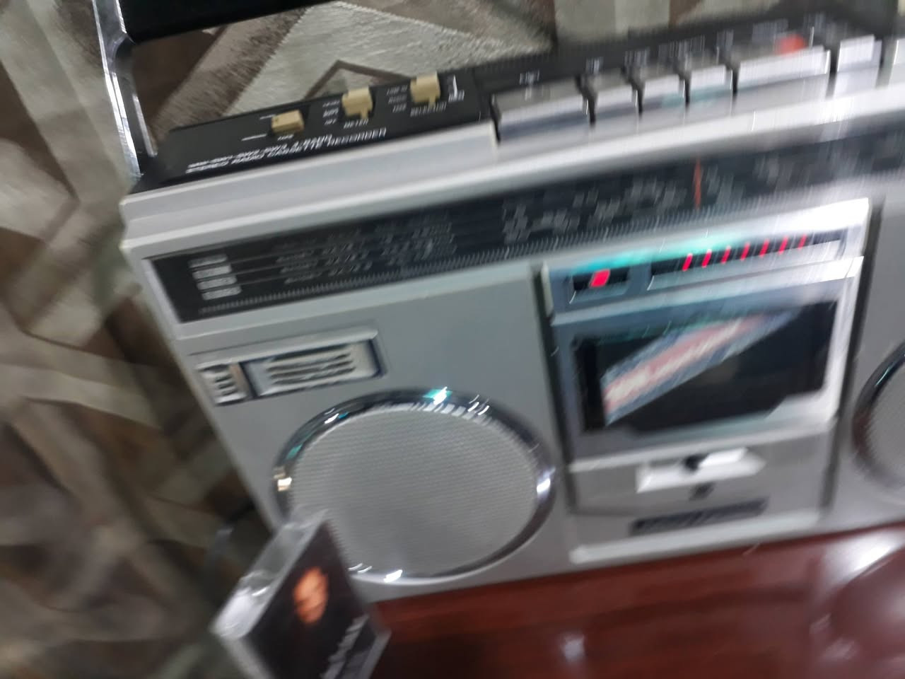 ناشيونال بانسونك • ثمانينات • نظيف