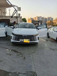 BYD ديستروير • ماشي ١٠٠٠٠ • لايت خلفي مكسور