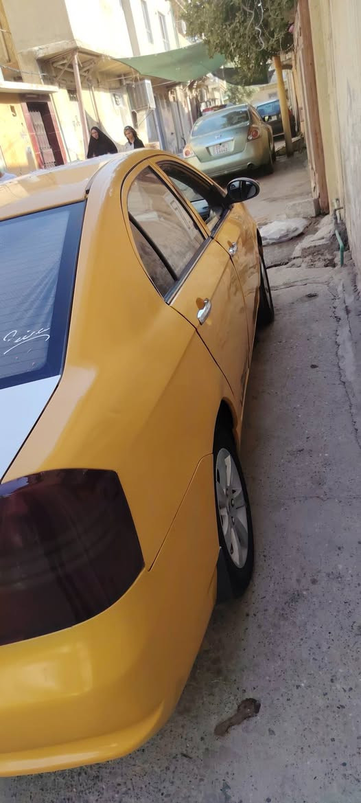 سياره ليفان للبيع كير محرك شرط السياره اباسمي شرط الوكاله ولا تحويل سياره جاهزه هيا وغرامات صفر السعر ٣٨ ابيها مجال التواصل ***********

