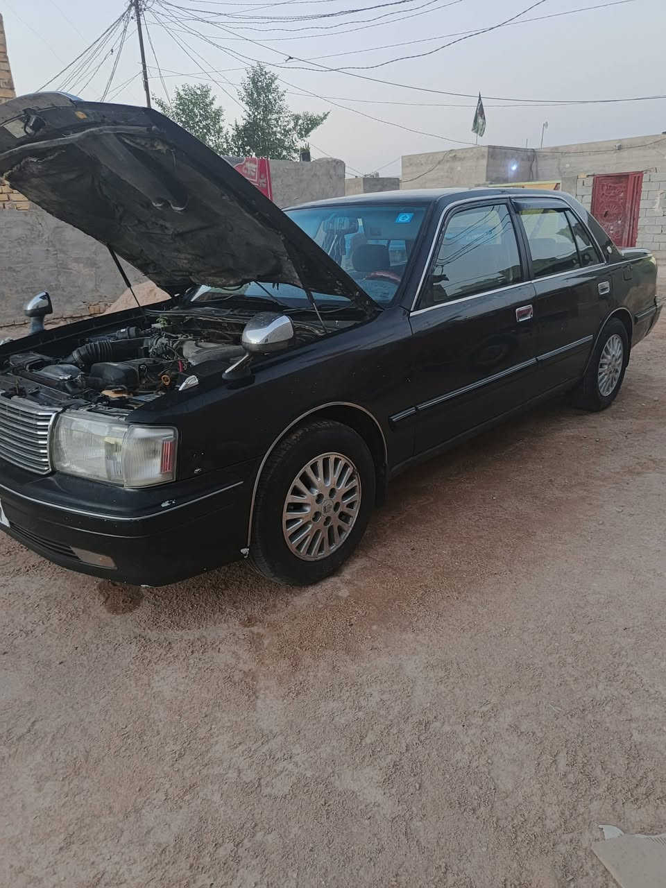 راس الثور تكم موديل 97 مكفوله من كص ونقل جثه مداور ثاني يوم سعر 86 بيه مجال ***********
