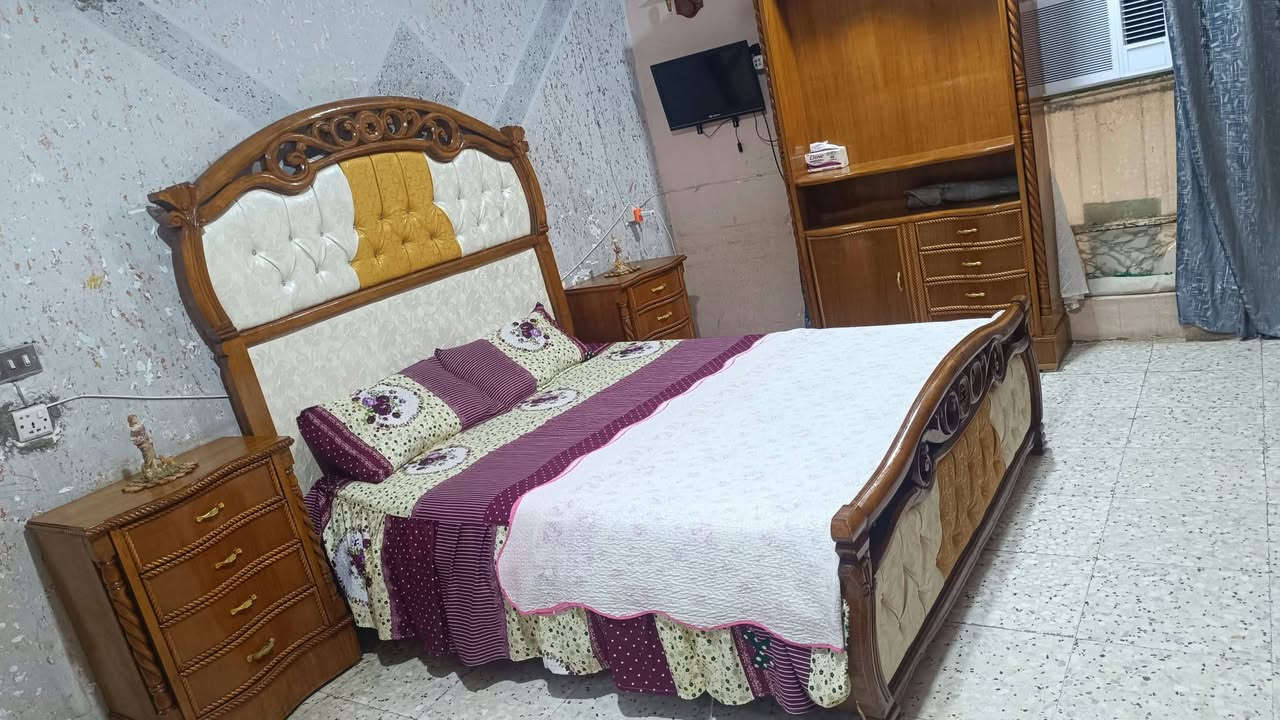غرفه اخشاب • زان • ما بيها ضرر