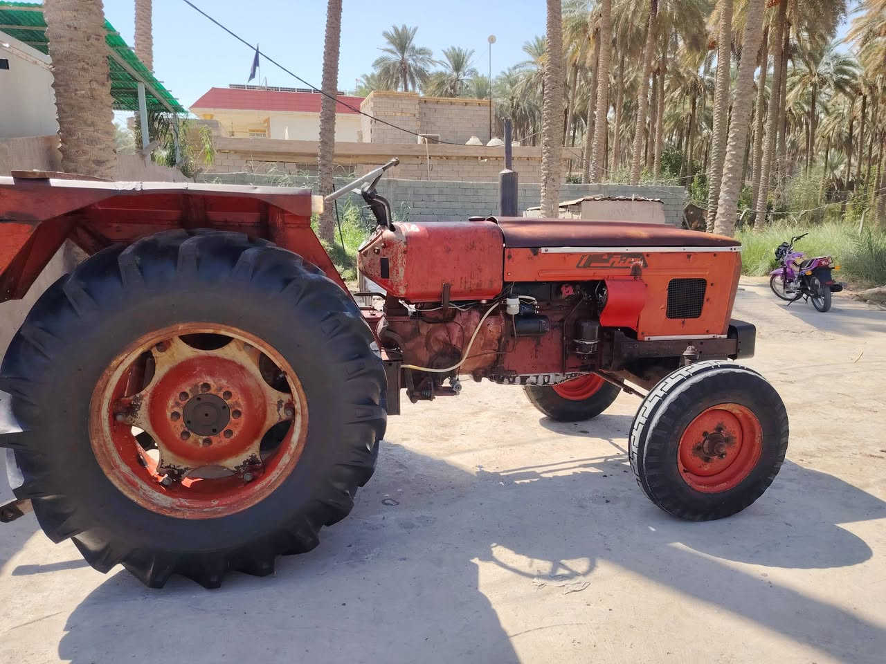 البيع مكينه عنتر مديل ٨٥ وضع شركة راديتر اصليه كزوز الشركة  لايتات اصليات تخم تاير جديد مكينه نكره سلف كرهبائيات كله شغاله مكينه الا تبخير ولا تنقيص مكينه بدون مكان كربلاء الحسينية *********** /*********** السعر ٦٥٠٠
