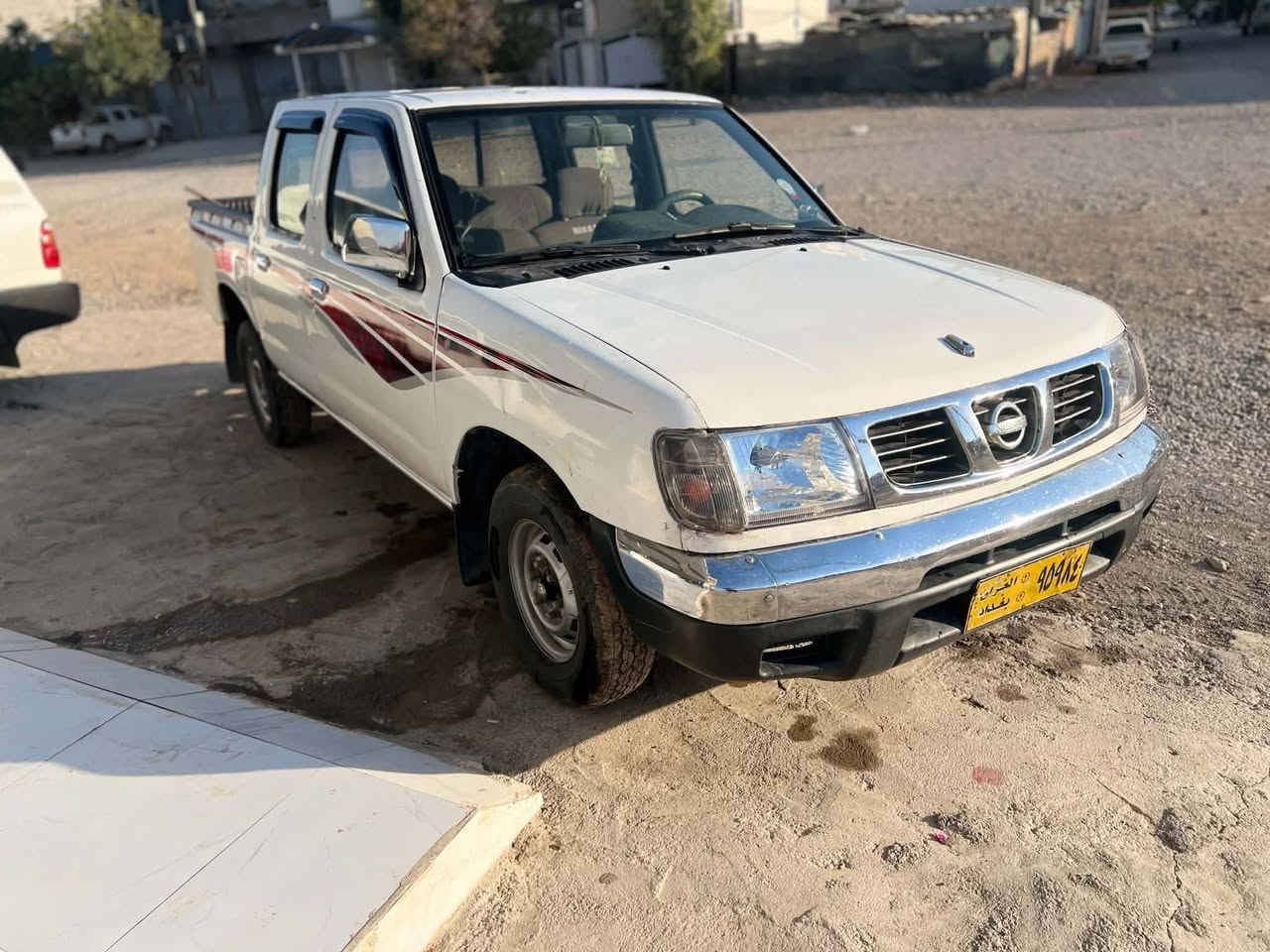نیسان مۆدیل 2002 ئارم سۆران تایەی تازە گێڕومەکینەو اکسل بەشەرت  شانوسەقفی بۆیاخی نیە لیدراوی نیە ماشەڵڵە تنوتۆڵە ماڵی دۆستە شوین کلار سموود ژم ***********

