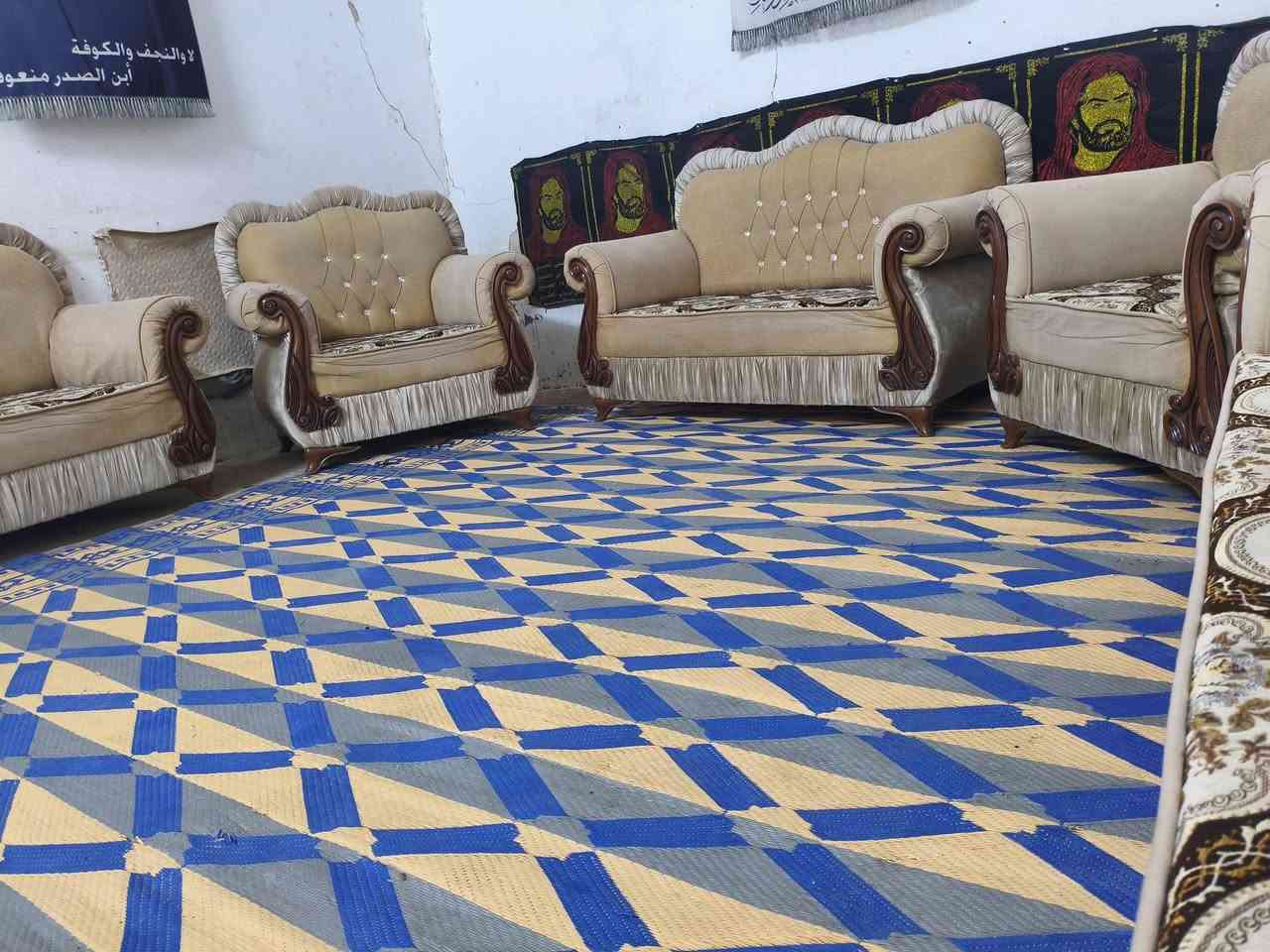 تخم ملكي 10 مقاعد اخو جديد اي ضرر مابي تزكام درجى اولى سعره 325 وبي مجال مكاني كربلاء حي العامل يوجد توصيل بكروه *********** يوجد واتساب
