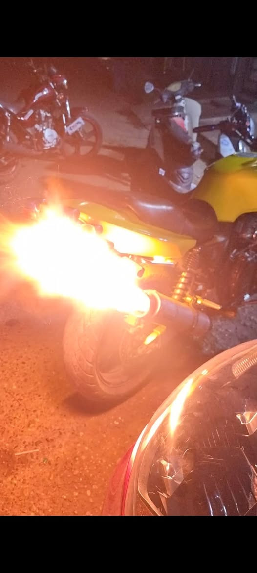 ،cb 400 2004
٨ ولف

للبيع 

سعر خاص 

مكاني صلاح الدين بلد 

مو شراي لا تتصل رجاءً

***********

ما متواجد فيس
