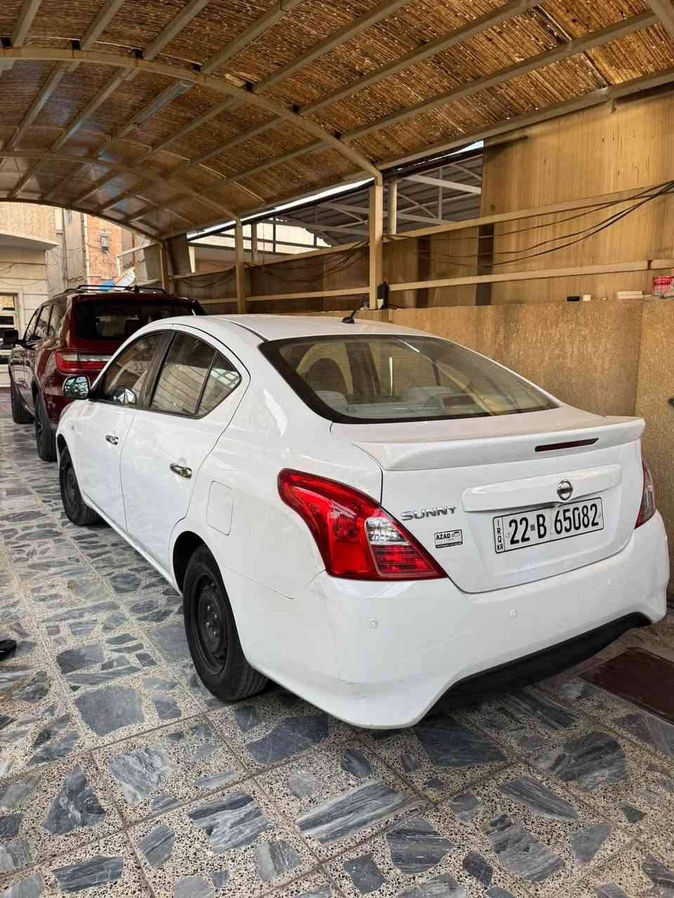 السلام عليكم
نيسان سني هندي 2020 بليته زركة 

شاشة عرض فديو +كاميرا 

سبايدر خلفي ماشية 112 الف

مكفوله من الصبغ بيها بوارد وشخوط بسيطه مال طخطخات جاهزه من كلشي

رقم اربيل الجديد تحويل او وكالة 

مصفره غرامات بغداد + اربيل 

سونار المندلاوي موجود وجديد مسويه 

رايدها ب 94 ورقة 

مكاني بغداد الغدير ساحه ميسلون

***********
