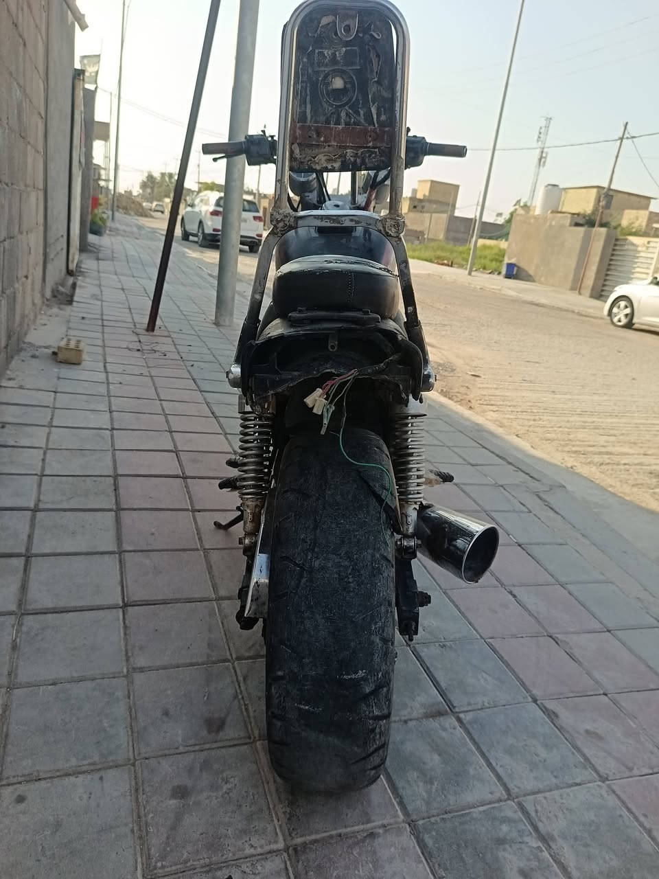 سلام عليكم دراجة هارلي فيراكو بيهة محرك ستوتة MTR جديد نقصهة تاير خلفي فقط الدراجة بدون أوراق رايدهة 550 وبيهة مجال  كلك  مكاني واسط ناحية سيد الشهداء المزرعة ***********).  واتساب***********
