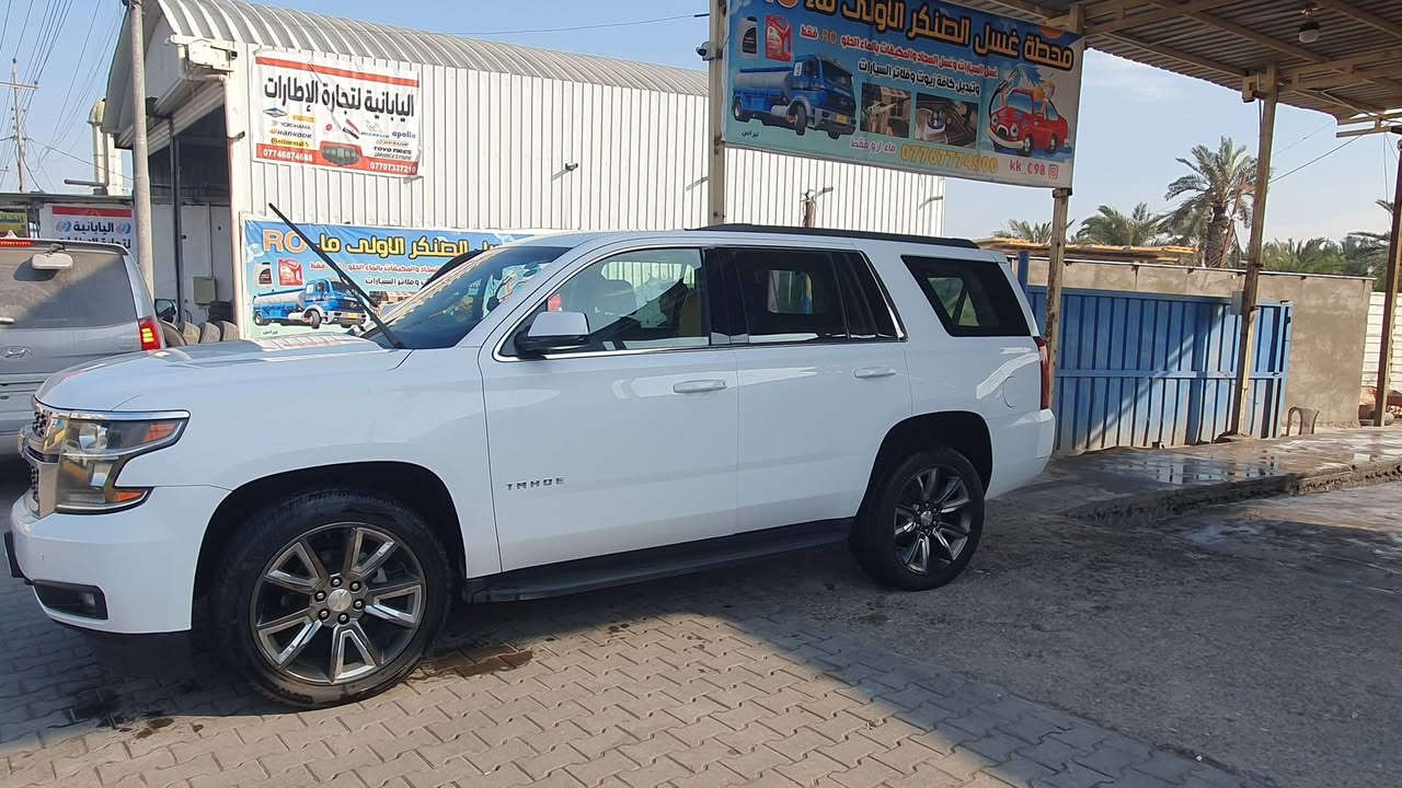 السلام عليكم ...
تاهو 2018 خليجية للبيع
الفئة ls مطور
المواصفات ....
فور ويل 
شاشة كبيرة وقاصة
رادار تفاعلي وتحذير تصادم وخروج عن المسار
محرك 5300 
السيارة ماشية 172000كم 
بيها صبغ فقط باب الجنطة ورصعات اثر استخدام 
الرقم اربيل دولي وكالة او تحويل
مكان السيارة البصرة ابي الخصيب
السعر 31000دولار
للأستفسار *********** واتساب موجود
