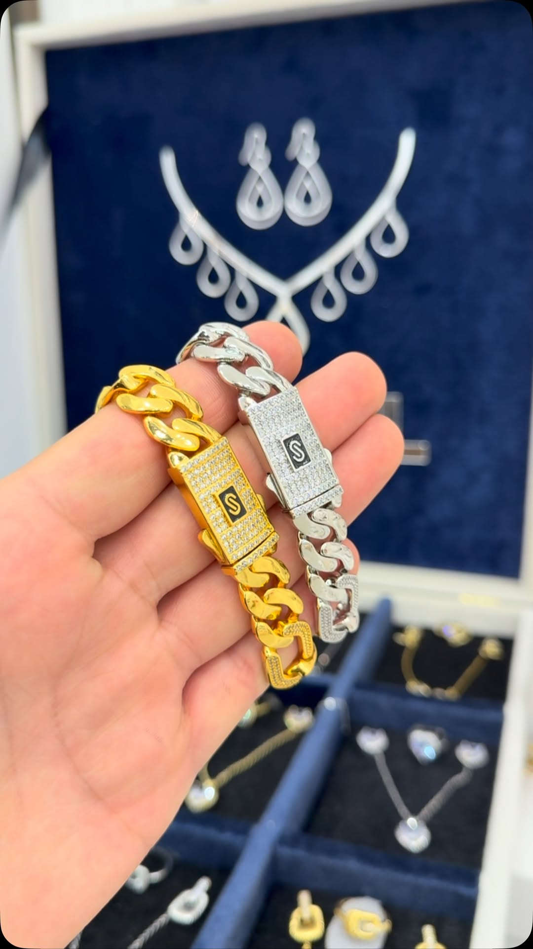 #زاخو_دهوك_هولير_سليماني_ئاكري_سيميل_شيخان_كوردستان_اربيل_كوردستان_كركوك #havaljewelery
