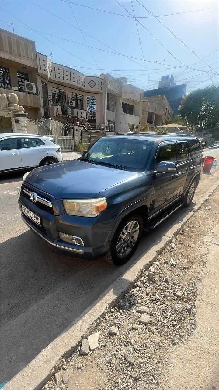 ‏TOYOTA  4RUNNER Limited فوول مواصفات 1/1

موديل2013 رقم بغداد بأسمي شرط التحويل 

ضررها بجم 

ماشية 185إلف 

~ بصمة تشغيل  
 
بصمة بيبان 

إشارة ترحيب بالمرايا وبالباب

~ فتحة سقف 

~ فور ويل 4*4

~ شاشة كبيرة 

~ كشنات أمامية كهربائية
 
تدفئة الكشنات

كشنات جلد 

(  7 ) سبعة  راكب 

السعر 180وبيها مجال او المراوس بسياره بيكب او سياره صغيره 

للاستفسار : ***********
العنوان بغداد
