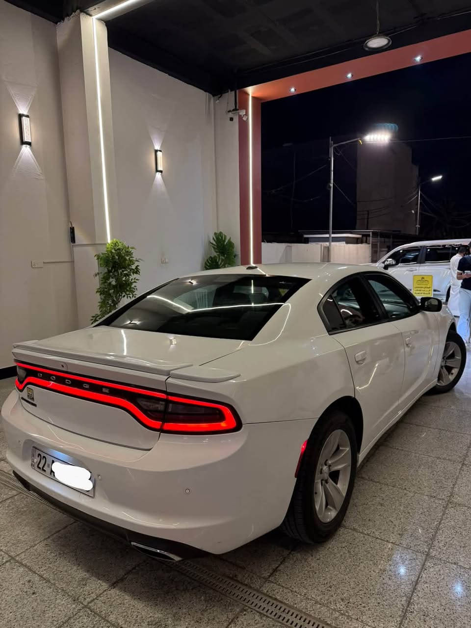 السلام عليكم جارجر مديل 2018 اصل وارد كندي 🇨🇦  عداد سرعه 260 طابه كفاله عامه من كلشي بل عراق صار بيه بارد بسيط وتكحيل كارت مكينه وكير وحداديه وكسل وتبريد مكفولات مكينه 3600 تويل ماشيه 100 حقيقي سياره جديده بل كارتون وجاهزه مابيه اي نقص رقم ربيل تحويل مباشر سنويه 2028 تنتهي موصفات SXT مكاني بصره سعر 210 $
الهاتف ***********
