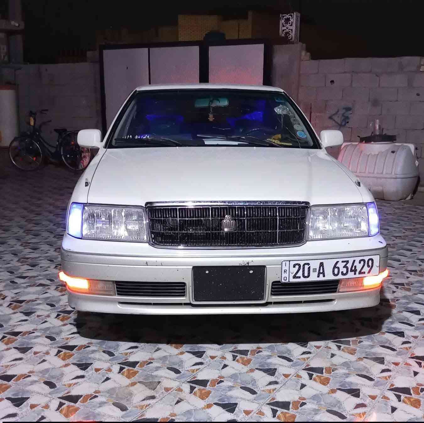 سلام عليكم للبيع
راس الثور فلات قرار 48 
مديل 1999 كرستال اصل
رقم ديالى انكليزي شرط التحويل
كفاله عامه من الكص ونقل جثه ولصبغ 
مكينه وكير جدد فيفيتي فيشه وبطل
تبريد شغال 
مكان الناصريه 
رقم ***********
