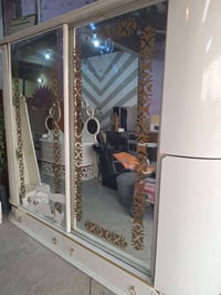 غرفة نوم تركي مستعمله بدون ضرر مع كافة ملحقاتها  تخت الجربايه خشب نجار...