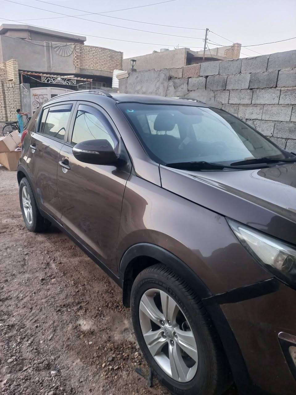 كيا سبورتج ٢٠١٢ وارد امريكي ٢٤٠٠دوش ضرر فقط دعاميه وشباك وبالعراق طخه خفيفه قبغ الجنطه نصبغ نصف القبغ كير محرك شرط النضافه صدر امامي خلفي جديد تبريد منضومه جديده ثلج رقم بغداد بسمي سنويه ٢٠٣١ هزه جديد للبيع او مراوس توسان حديث السعر ١٢٠ مع مجال كلش بسيط ***********
