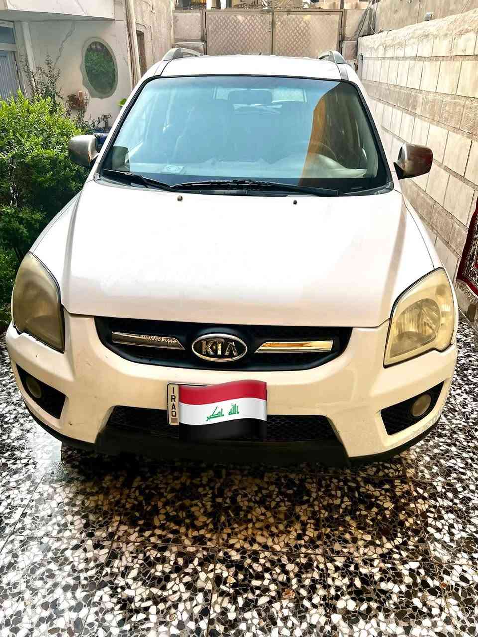 كيا سبورتج  خليجي2009
بيها صبغ جاملغ امامي كد شبر والخلفي على كد شبر، محرك وكير مكفول نضيف تبريد ثلج
سعر : ١٠٥
الهاتف : ***********
