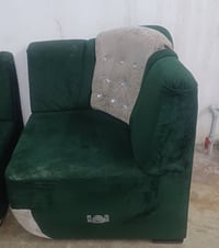 كنب • للبيع